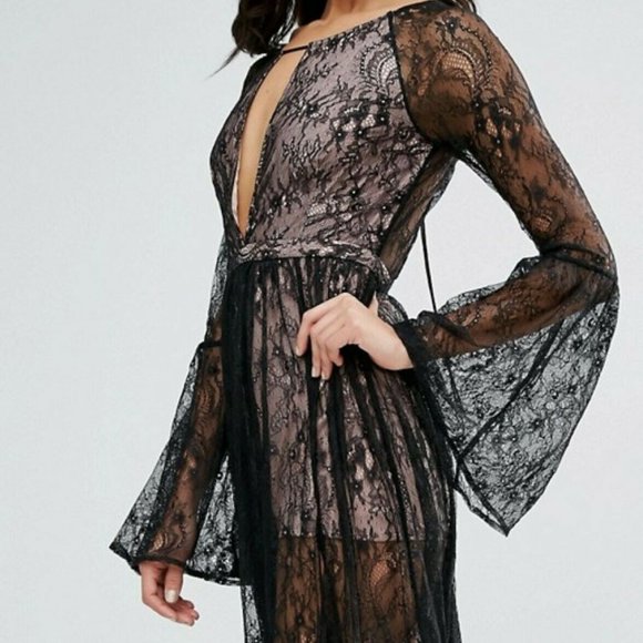 Jetset Diaries maxi dress - Picture 3 of 9